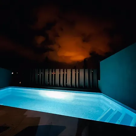 Casa Sonrisa-ferienhaus Mit Eigenem Pool Urlaub Fuer Familien Und Begeisterte Golfspieler * Caleta De Velez