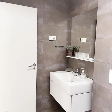 Casa Sonrisa-ferienhaus Mit Eigenem Pool Urlaub Fuer Familien Und Begeisterte Golfspieler Caleta De Velez